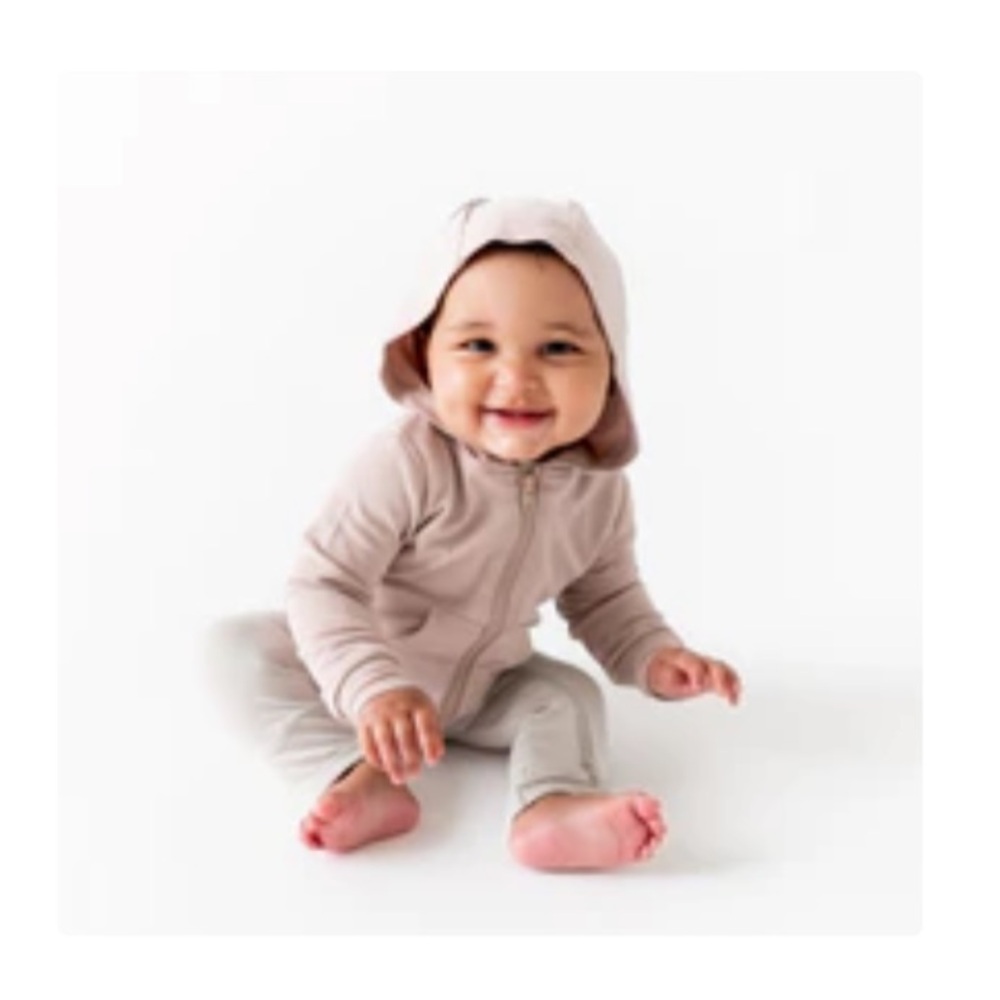 NWT Kyte Baby Bamboo Jersey Hooded Jacket in Bamboo Size 12-18 months